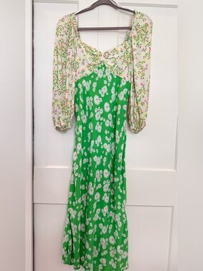 Green Floral Maxi Dress with Puff Sleeves